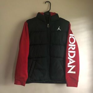 JORDAN  zip vest/jacket  boys size 10/12